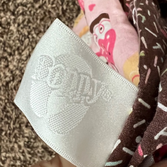 Two gorgeous Boppy pillow covers…🧁 - Picture 7 of 8